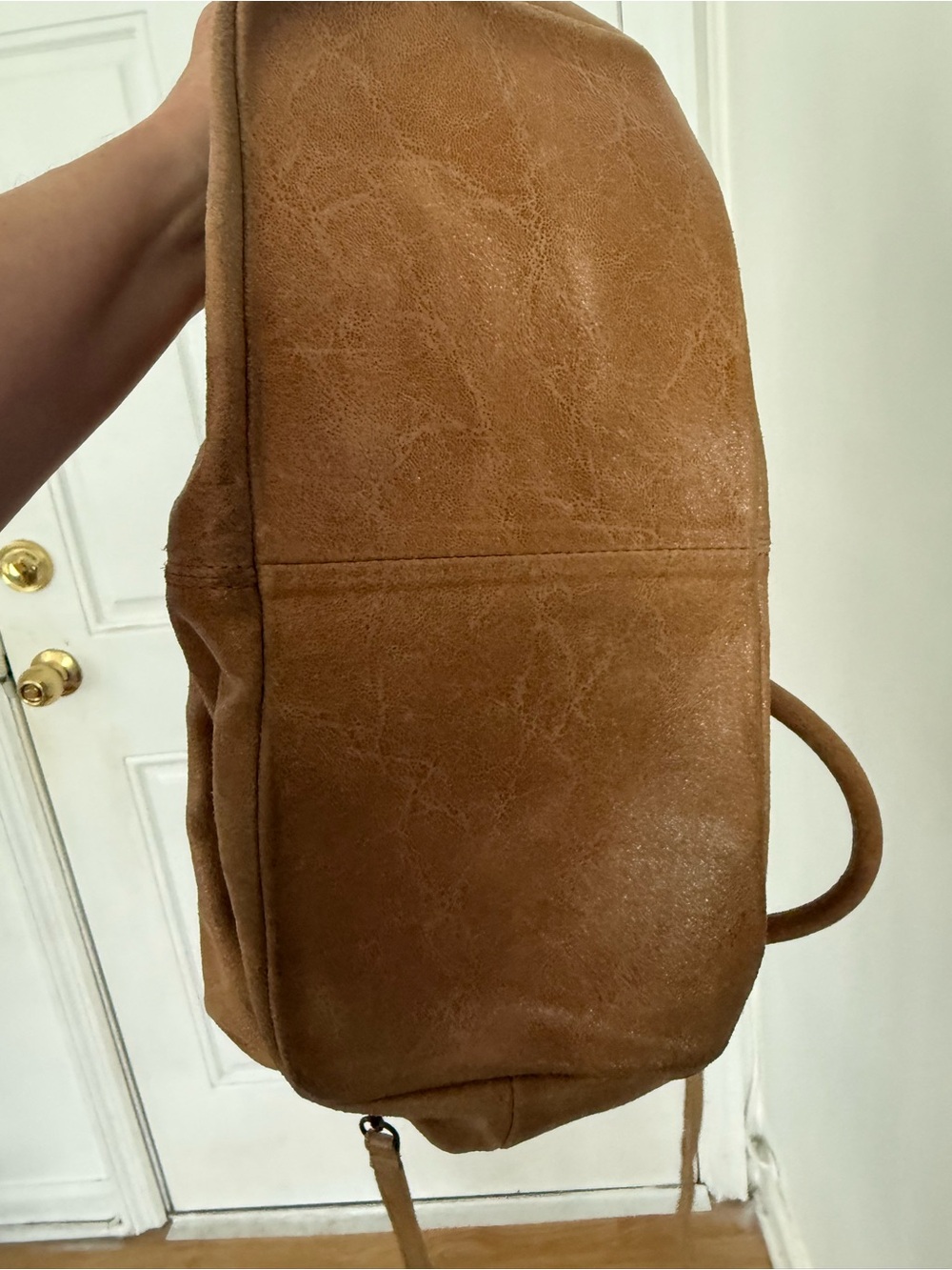 Balenciaga style Italian genuine lether/distresse. Large Tan Tote Bag - Picture 7 of 8